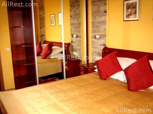 Alexander Business Apts. 2
